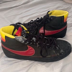 Vintage Black & Red Nike Blazers